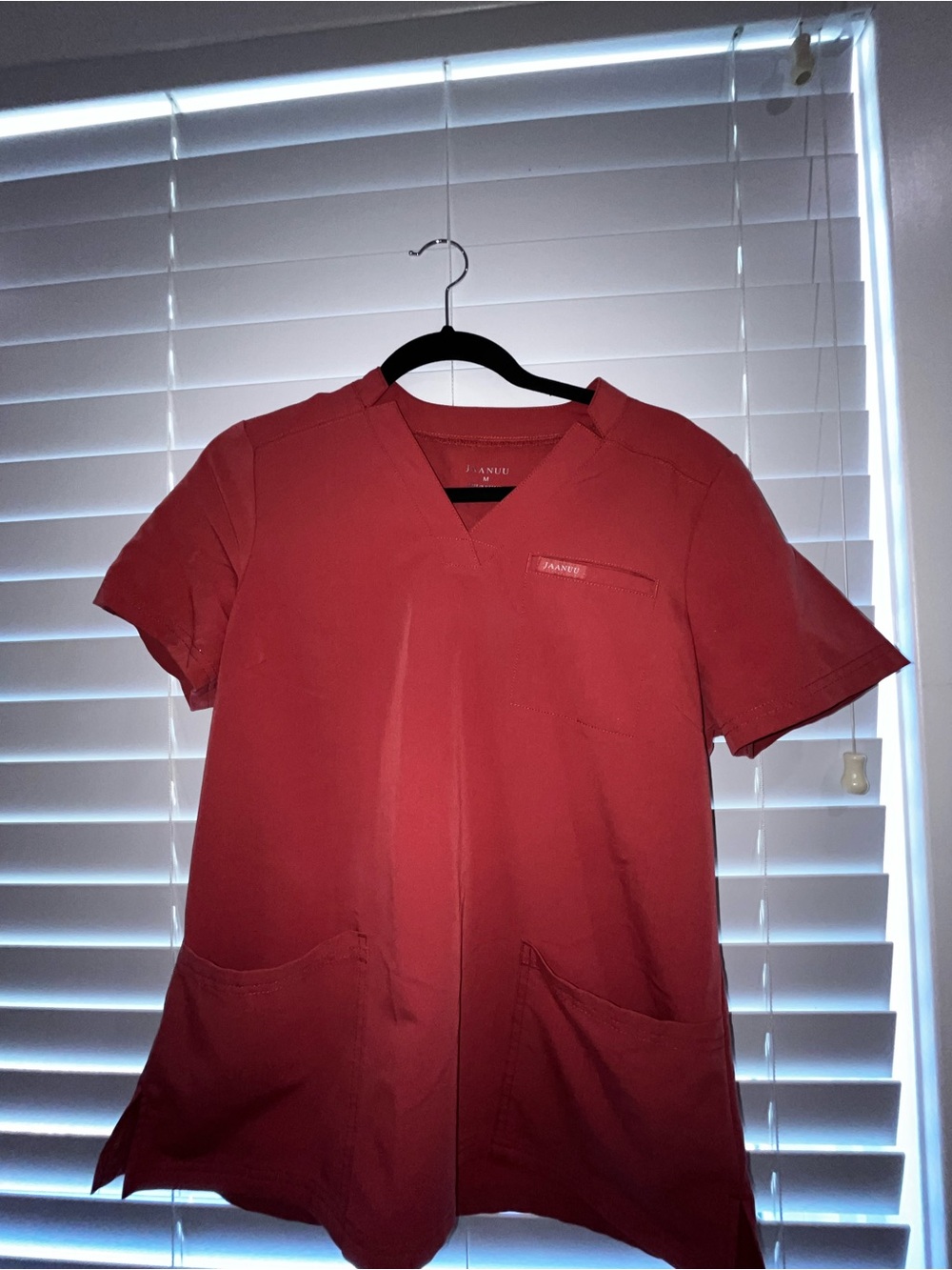 Jaanuu small V-Neck Short Sleeve Scrub Top and Large Jogger Bottoms